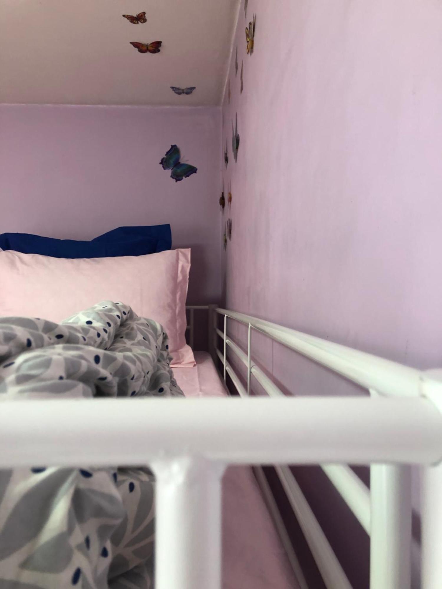Female-Dortoir Femme -Dorm Shared Room Paris Bobigny Kültér fotó