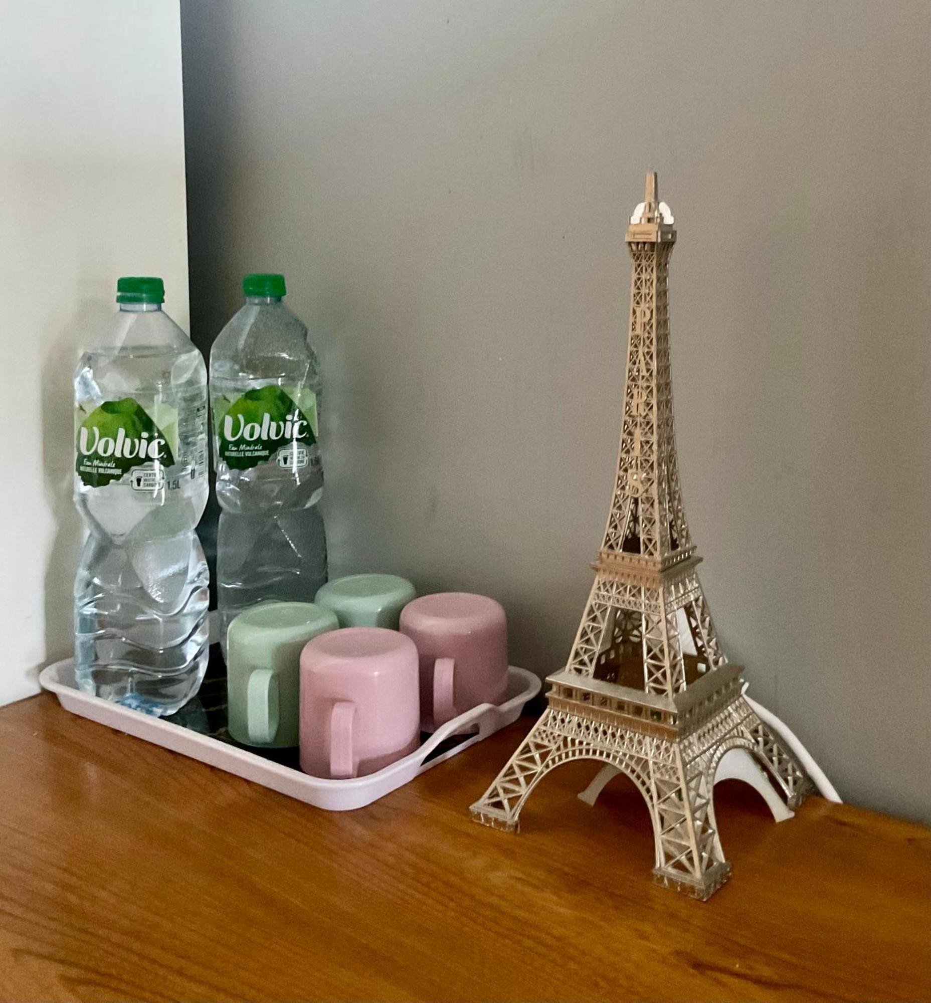 Female-Dortoir Femme -Dorm Shared Room Paris Bobigny Kültér fotó