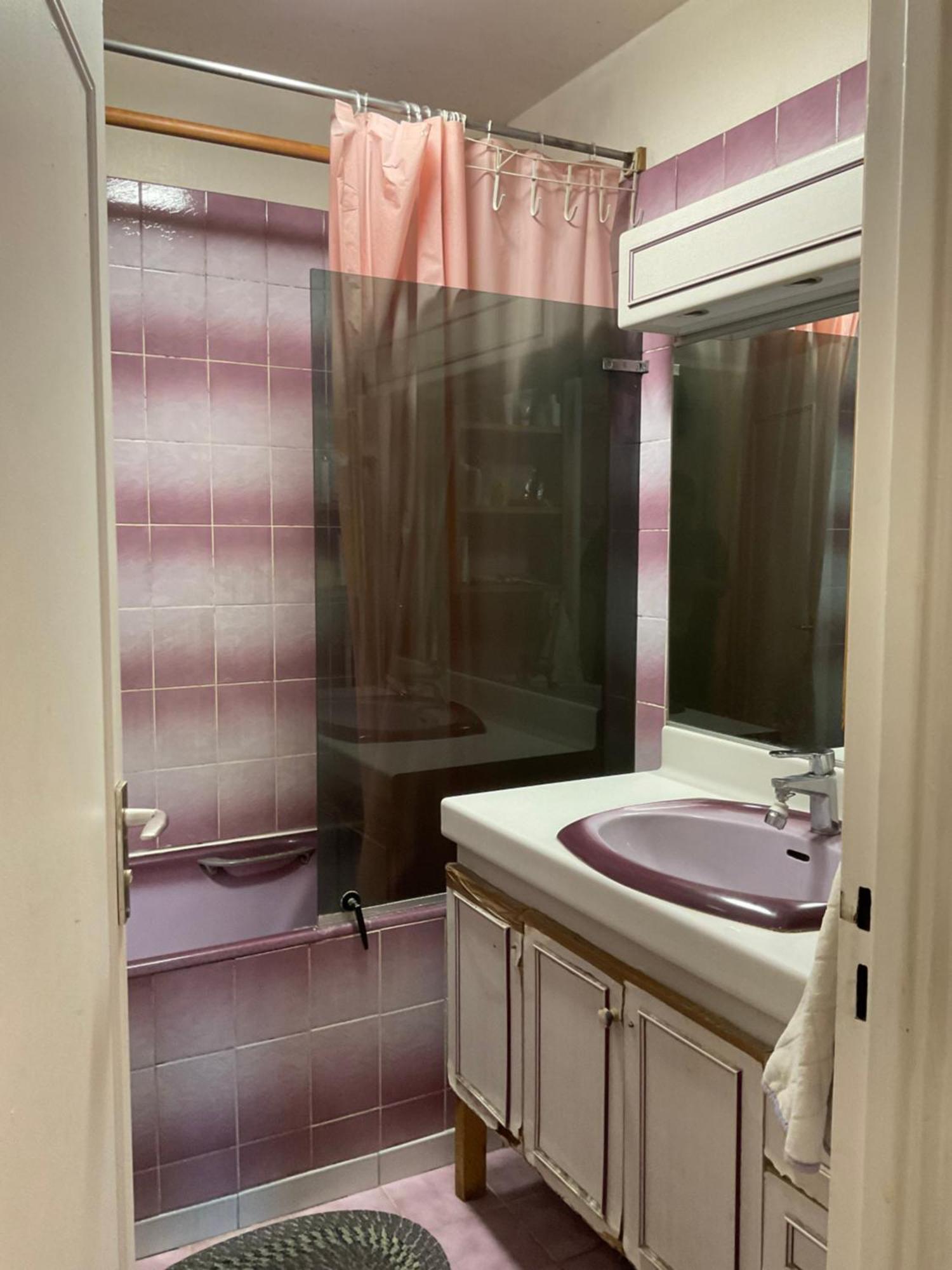 Female-Dortoir Femme -Dorm Shared Room Paris Bobigny Kültér fotó